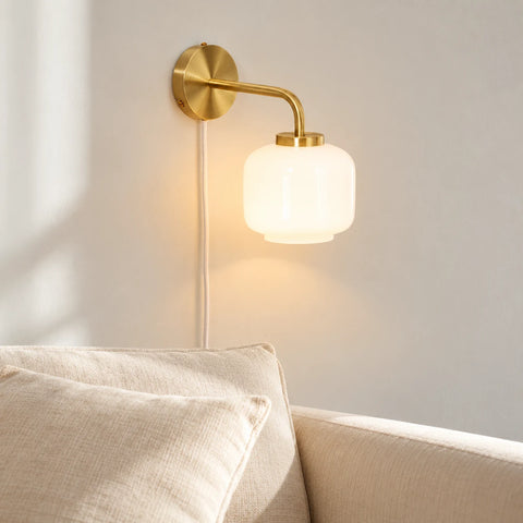 Applique Arp opale laiton — ambiance