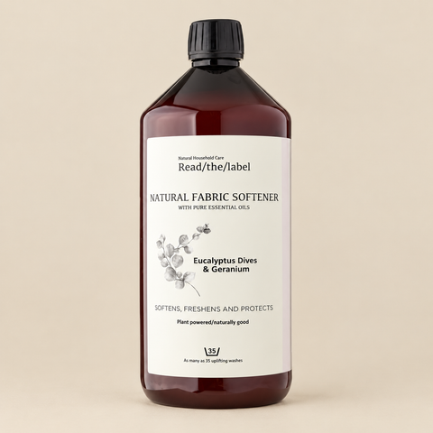 Adoucissant eucalyptus et géranium 1 L sur fond beige