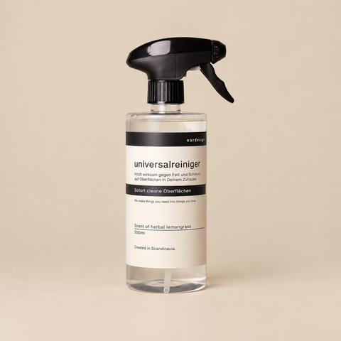 Nettoyant universel 500 ml sur fond beige