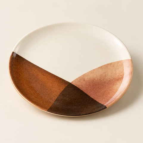 Assiette dessert Gaia grès — vue légèrement inclinée