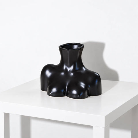 Vase Alexandra céramique noire — trois quarts