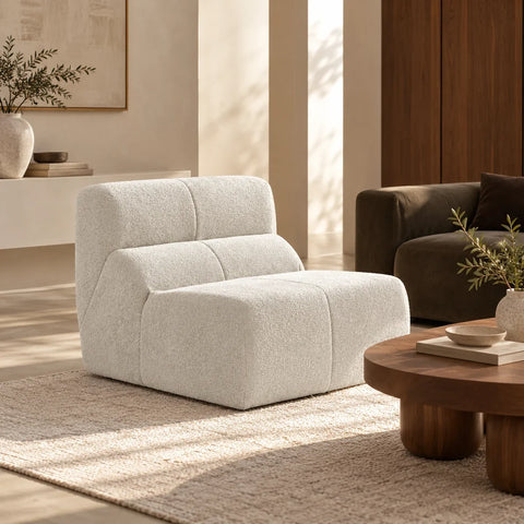 Fauteuil Echoloque bouclé écru — salon minimaliste