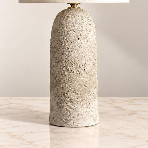Lampe Armona béton artisanal — detail pied
