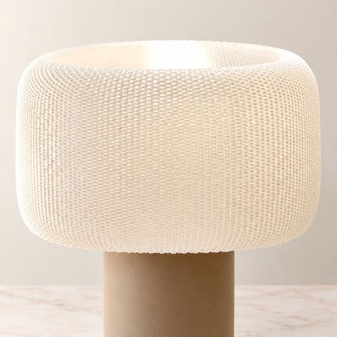 Lampe champignon beige texturé — detail abat jour
