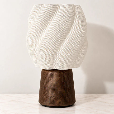 Lampe Bertha bois blanc — zoom moyen