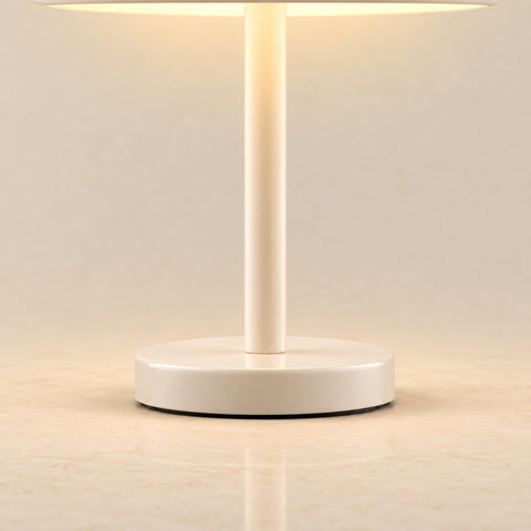 Lampe Margate beige rechargeable — détail du pied