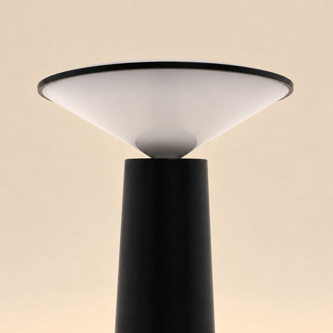 Lampe tactile champignon noire — détail de l’abat-jour
