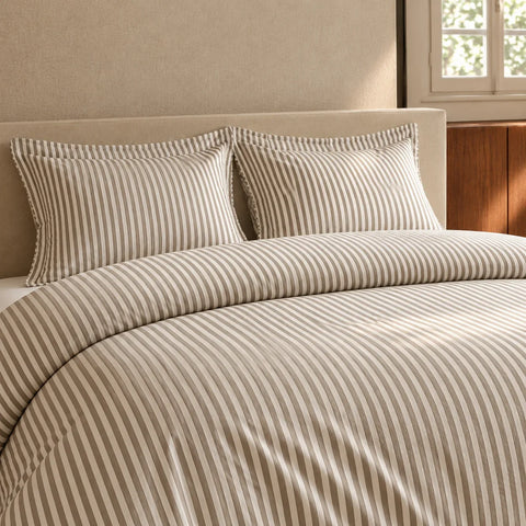 Parure Hebden rayée taupe — zoom moyen