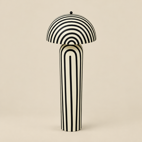 Lampadaire Mood Swing sur fond beige