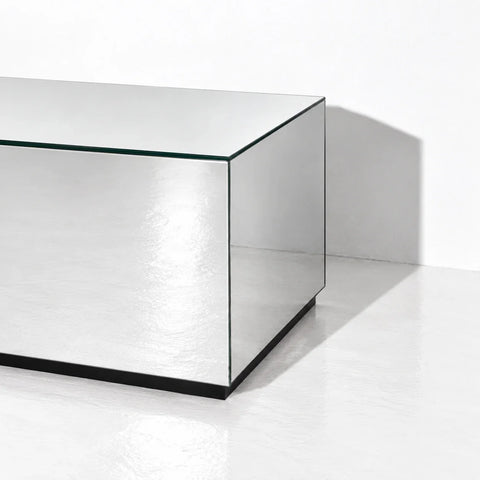 Table basse Dorian en miroir — detail